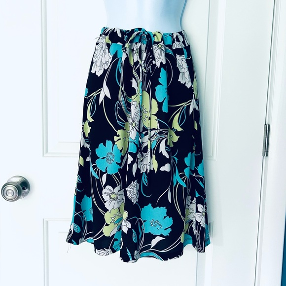 dm bm black floral drawstring skirt Size S - Picture 1 of 6